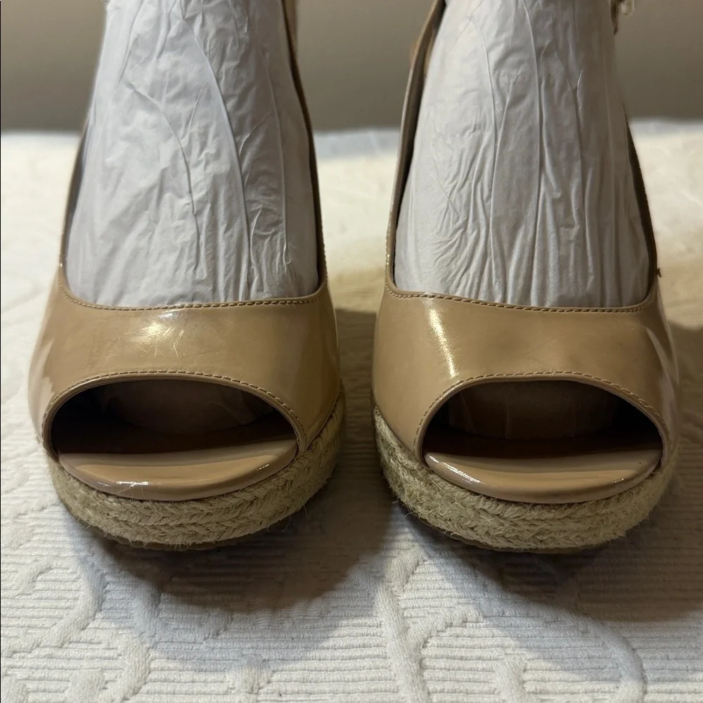 MICHAEL Michael Kors Beige Wedge Espadrille Sandals. 8.5 Sling back.